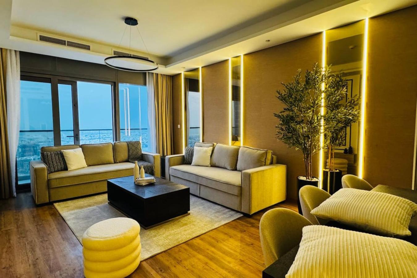 Apartment Burj View 3bdr With Rooftop Infinity Pool